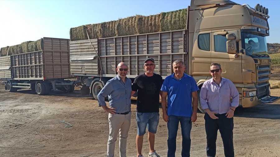 Η Συνεταιριστική Τράπεζα Θεσσαλίας παρέδωσε 31.400 κιλά τριφύλλι μηδική στους Κτηνοτρόφους του ΣΕΣΚΛΟΥ ΜΑΓΝΗΣΙΑΣ