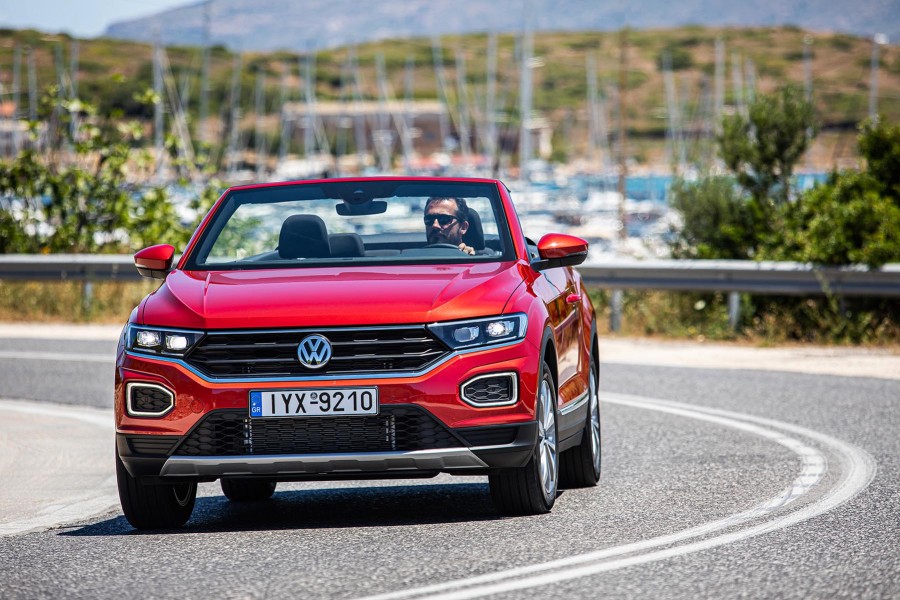 Διαθέσιμο το νέο Volkswagen T-Roc Cabriolet από 28.310€