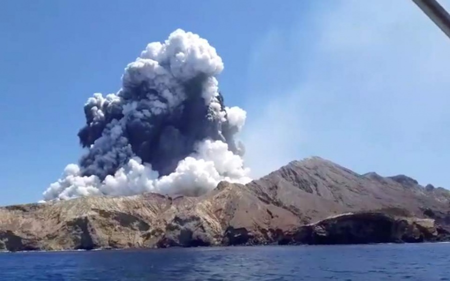 Νέα Ζηλανδία: Οχτώ άνθρωποι αγνοούνται μετά την έκρηξη του ηφαιστείου