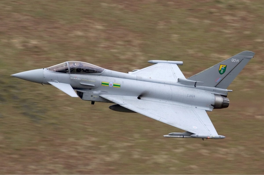 Ιταλία: Συνετρίβη Eurofighter Typhoon στη Σικελία - Σώος ο πιλότος