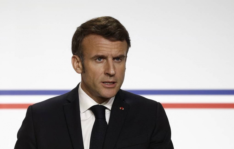 Macron: Η Γαλλία θα συμβάλλει στην αναγέννηση της Ουκρανίας μετά τον πόλεμο με τη Ρωσία
