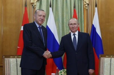 Ο Putin αναβαθμίζει Erdogan και υποβαθμίζει Macron - «Μη φιλική χώρα η Γαλλία, να ευχαριστείτε την Τουρκία για το αέριο»