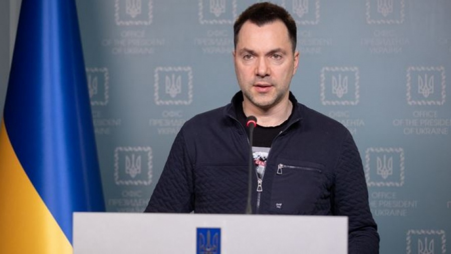 Ωμές αλήθειες από Arestovych (πρώην σύμβουλος Zelensky): Για να τελειώσει ο πόλεμος η Ουκρανία πρέπει να αλλάξει όνομα και στάση