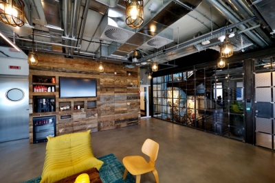 Facebook: Επιστροφή στο γραφείο από τον Ιανουάριο του 2022 λόγω μετάλλαξης Delta