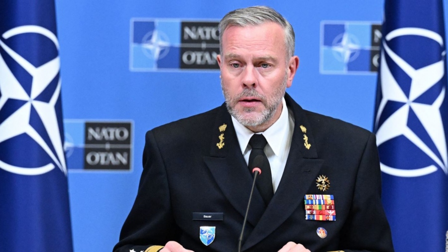 Bauer (Επικεφαλής Στρατού ΝΑΤΟ): Είμαστε έτοιμοι για ευθεία σύγκρουση με τη Ρωσία