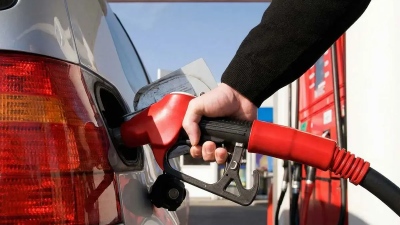 Ακριβό ντίζελ έφτασε στα ευρωπαϊκά βενζινάδικα: Το Βερολίνο είναι εξοργισμένο