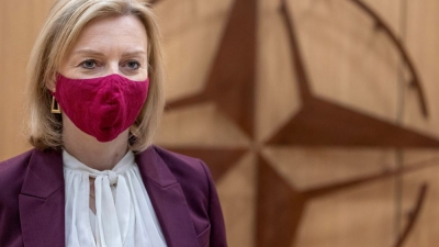 Βρετανία: Σαφής η πρόθεση της Μόσχας να υπονομεύσει την Ουκρανία – Ψεύδεται η Ρωσία