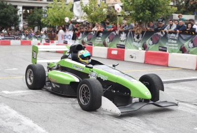 Η λουξ cola plus 'n light μέγας χορηγός του 10ου Διεθνούς Σιρκουί Καρτ Πάτρας (P.I.C.K.)