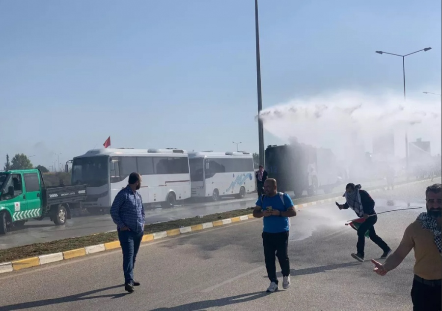 Τουρκία: Διαδηλωτές επιχείρησαν να εισβάλουν στην αμερικανική βάση στο Ιncirlik – Μένος κατά του Ισραήλ