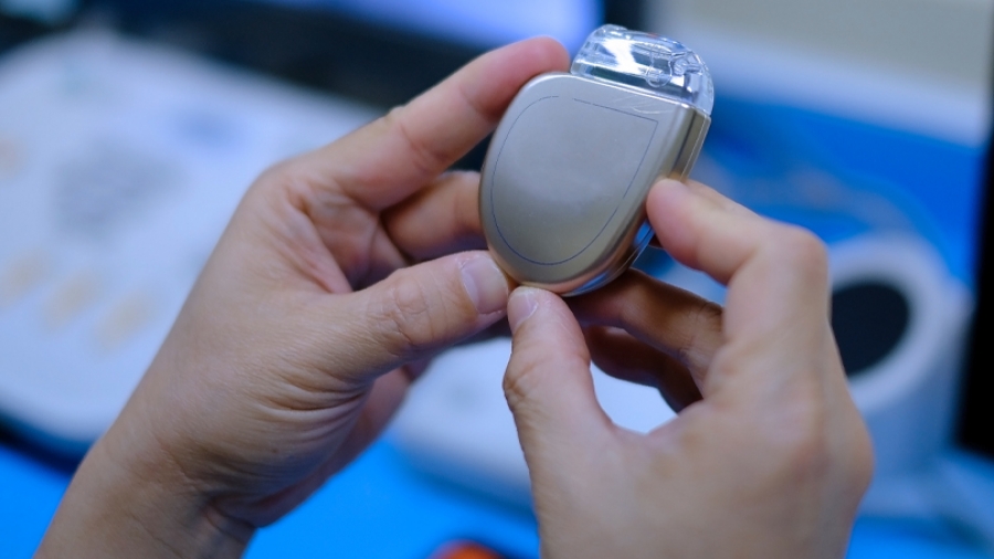 Βηματοδότης εγκεφάλου: Η «επανάσταση» στη θεραπεία της Πάρκινσον