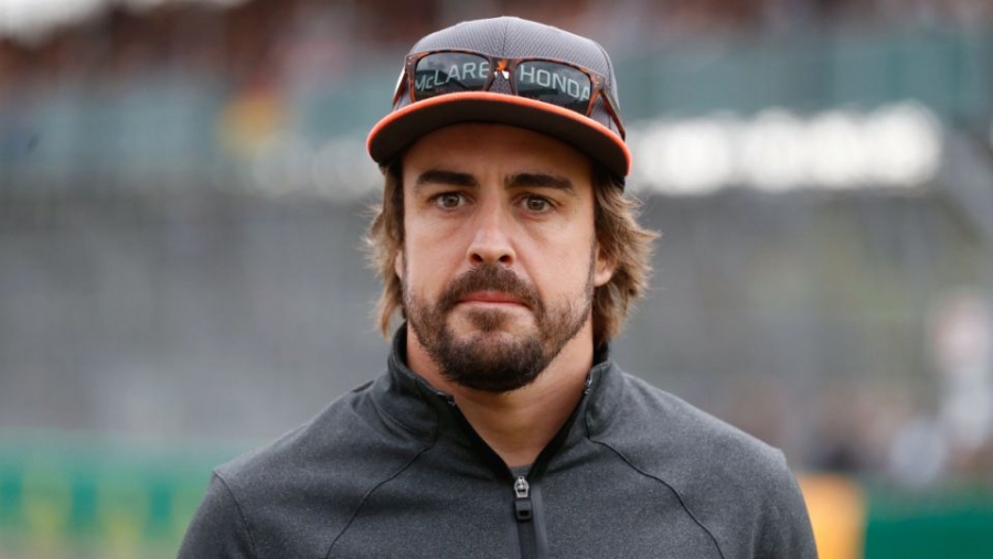 Formula 1: Αυτοκίνητο παρέσυρε τον Fernando Alonso