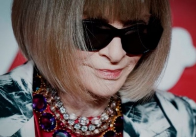 Σεισμός στη Vogue: Αποχωρεί η «σιδηρά κυρία» της μόδας Anna Wintour – Τέλος εποχής μετά από 40 χρόνια