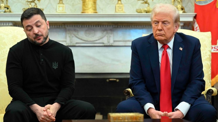 Σεισμός: Ο Trump εγγυάται την προσωπική ασφάλεια του Zelensky μόνο υπό έναν όρο - Οι Βρετανοί στήνουν κάλπες στην Ουκρανία