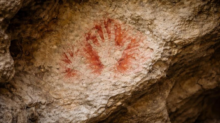 Ανατροπή στην ανθρώπινη ιστορία - Η αρχαιότερη τέχνη του κόσμου βρέθηκε στην Ινδονησία και αλλάζει όσα ξέραμε