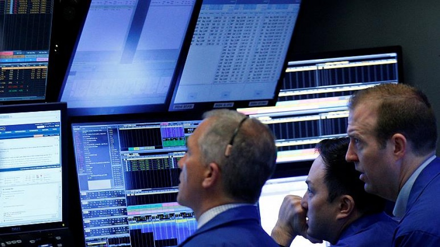 Capital Economics, UBS: Ο κορωνοϊός θα «μειώσει» τα επιτόκια και θα δώσει ώθηση στις αναδυόμενες αγορές