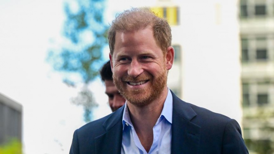 Τι συμβαίνει με τον Harry - Κόλαφος η Ρωσία: Ο celebrity πρίγκιπας ως νέος ήρωας της Ουκρανίας... στο πάνθεον της προδοσίας