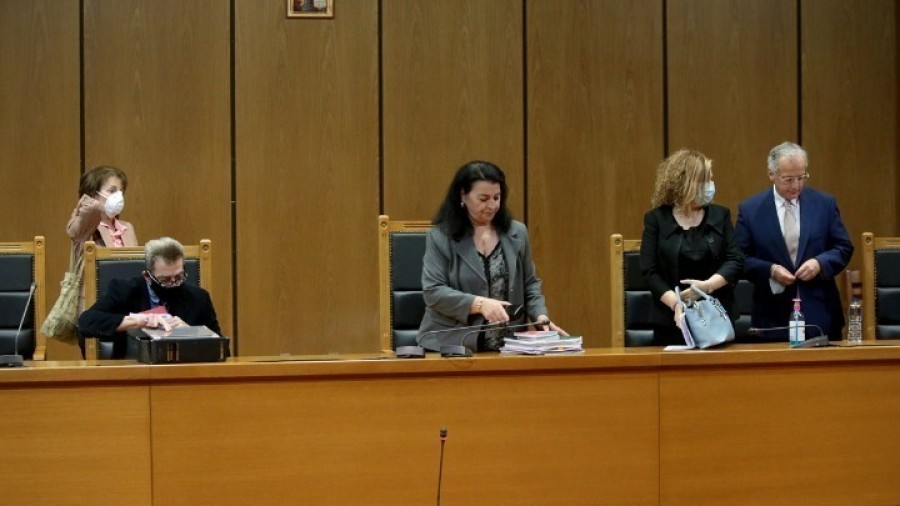 Δίκη Χρυσής Αυγής: Τη Δευτέρα 19/10 η αγόρευση της εισαγγελέως - Aνεπανόρθωτη βλάβη επικαλέστηκαν οι συνήγοροι του Μιχαλολιάκου