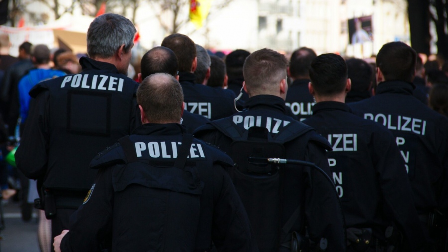 Σάλος στη Γερμανία - Οι αστυνομικοί αποτυγχάνουν... στη γερμανική γλώσσα
