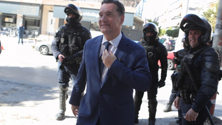 Γεωργιάδης: Κινδύνευσε η σωματική μου ακεραιότητα - Πετούσαν αυγά, νερά, πέτρες - Θα μπορούσα να είχα εγκλωβιστεί στα κάγκελα