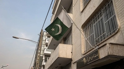 Απίστευτο: ΗΠΑ και Ισραήλ χτύπησαν την πρεσβεία του Πακιστάν στην Τεχεράνη - Επιτίθενται στους μεσολαβητές