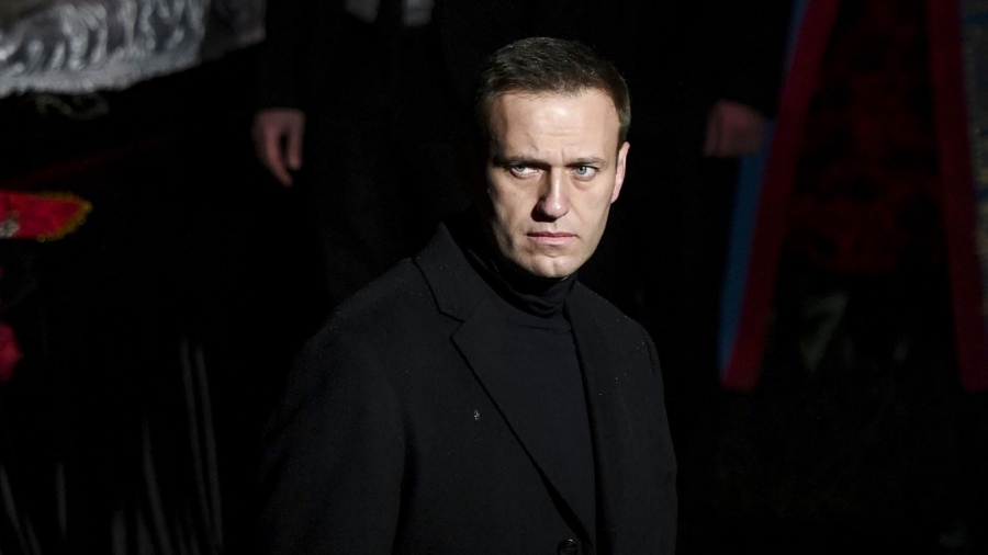 Ο Alexei Navalny υγιής στην ακρόαση του δικαστηρίου μια ημέρα πριν από το θάνατό του (video)