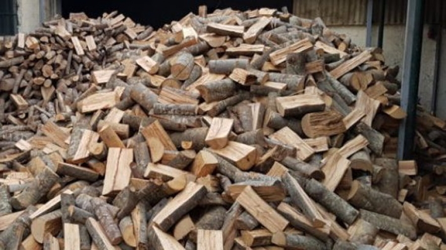 Ο Δήμος Γλυφάδας θα μοιράσει, δωρεάν, καυσόξυλα στους δημότες