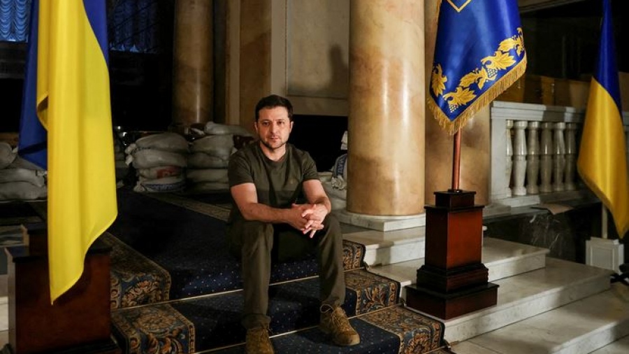 Ζelensky: Η Ουκρανία δεν θα παραχωρήσει στους Ρώσους εδάφη