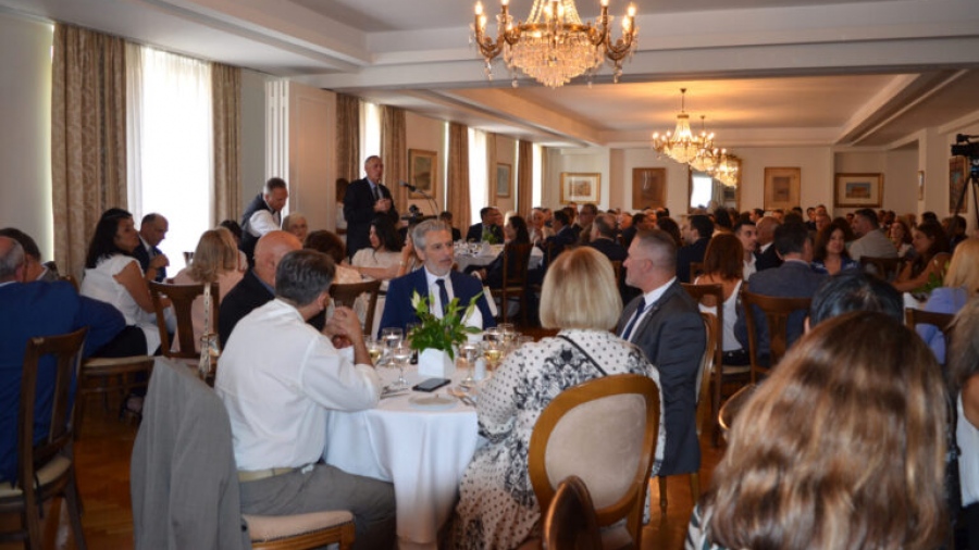 Το ICC τιμά τους ομογενείς βουλευτές