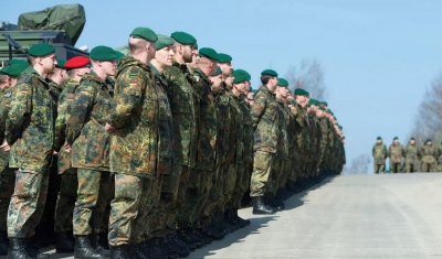 Η Γερμανία επανεξετάζει την επαναφορά της υποχρεωτικής στρατιωτικής θητείας