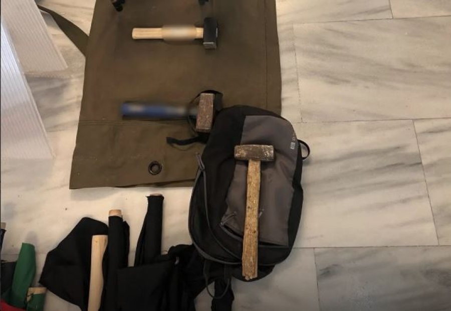 Ηράκλειο - Επίθεση στον Βορίδη: Η ανακοίνωση της ΕΛ.ΑΣ. για τις 6 συλλήψεις – Τι κατηγορίες αντιμετωπίζουν