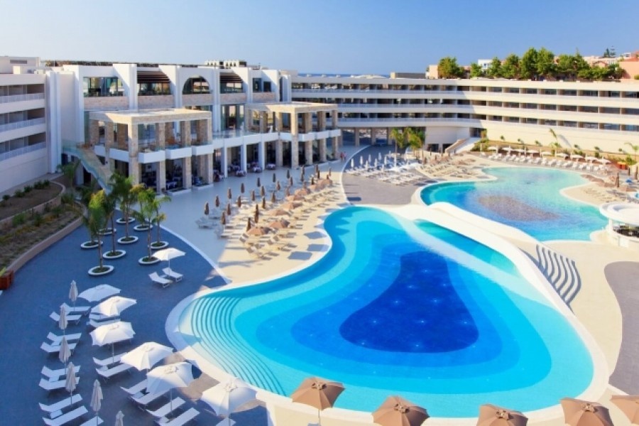 Δεκάδες ξενοδοχειακές επενδύσεις στην Ελλάδα - Ψάχνουν κτίρια για να μετατρέψουν σε ξενοδοχεία