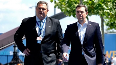 Πολλαπλά μηνύματα Τσίπρα στον Καμμένο που φεύγει αλλά δεν καταψηφίζει...και υπό όρους πρόωρες εκλογές