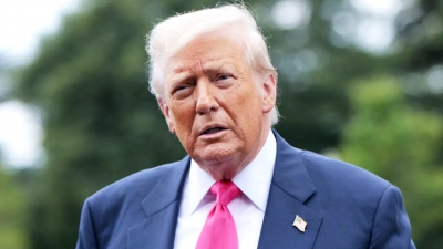 Τυφώνας Trump σαρώνει την Ευρώπη: «Ασχοληθείτε με την ειρήνη στην Ουκρανία και... αφήστε τη Γροιλανδία στις ΗΠΑ»