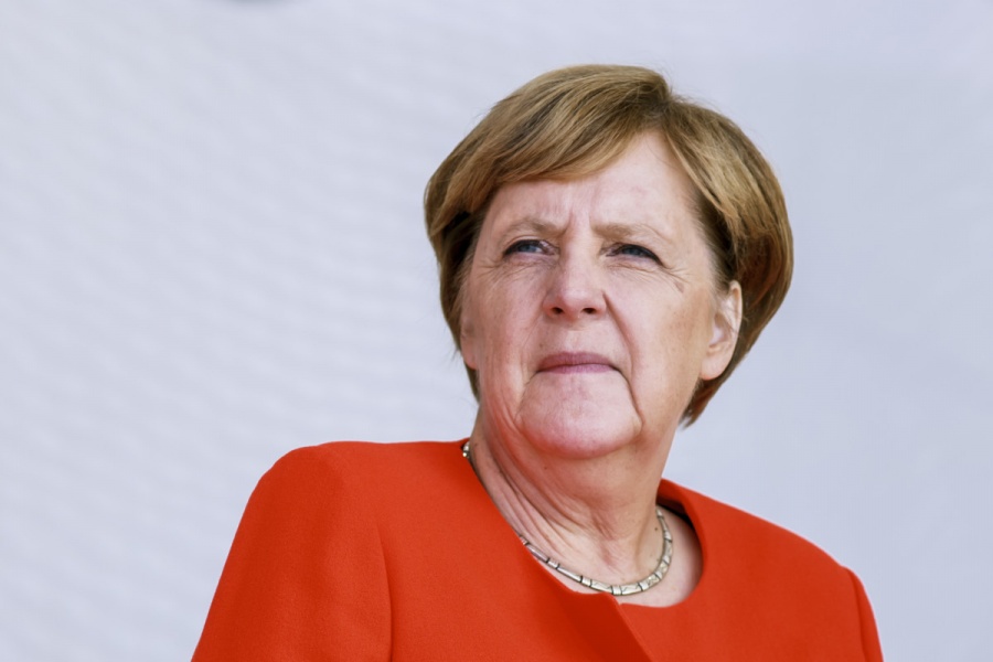Merkel: Η Ρωσία προς το παρόν δεν μπορεί να επιστρέψει στην G7, αλλά ο διάλογος μαζί της είναι σημαντικός