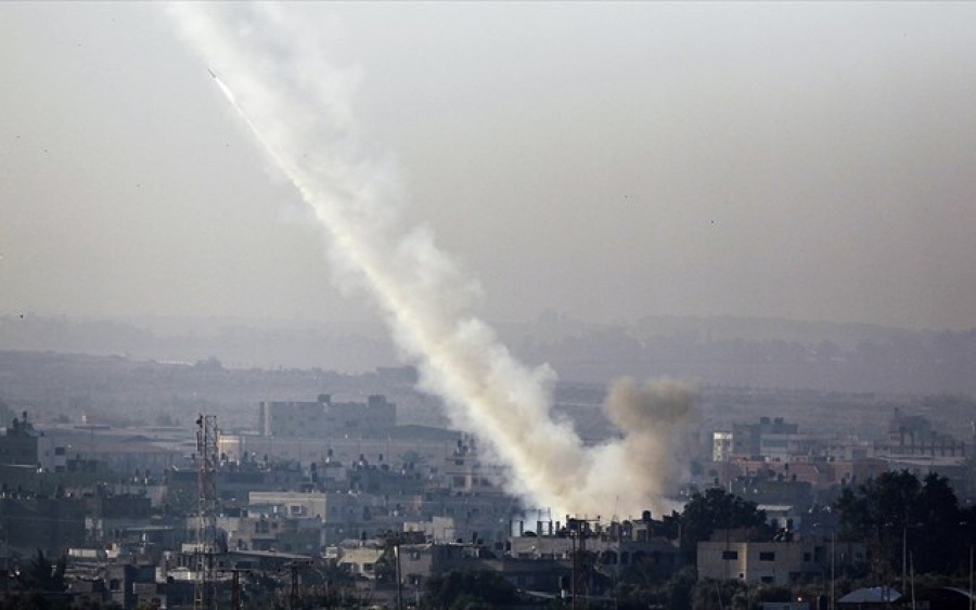 Μαχητές εκτοξεύουν δεκάδες ρουκέτες από τη Γάζα με στόχο το νότιο Ισραήλ -  Ισχυρή αντίδραση του Τελ Αβίβ