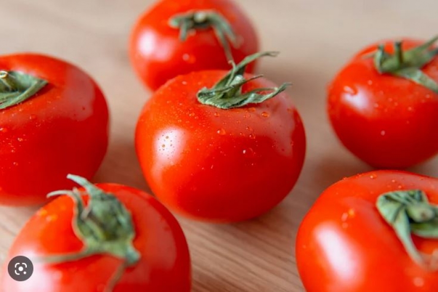 Βρετανία: Ντομάτες και αγγούρια με δελτίο στις μεγαλύτερες αλυσίδες σουπερμάρκετ