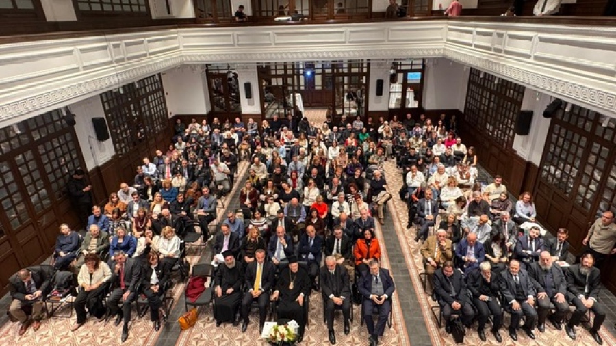 Η ελληνική γλώσσα στο επίκεντρο της Πόλης: Τρομερή εκδήλωση στην καρδιά της σημερινής Τουρκίας - Συγκίνησε ο Βαρθολομαίος για την Ίμβρο