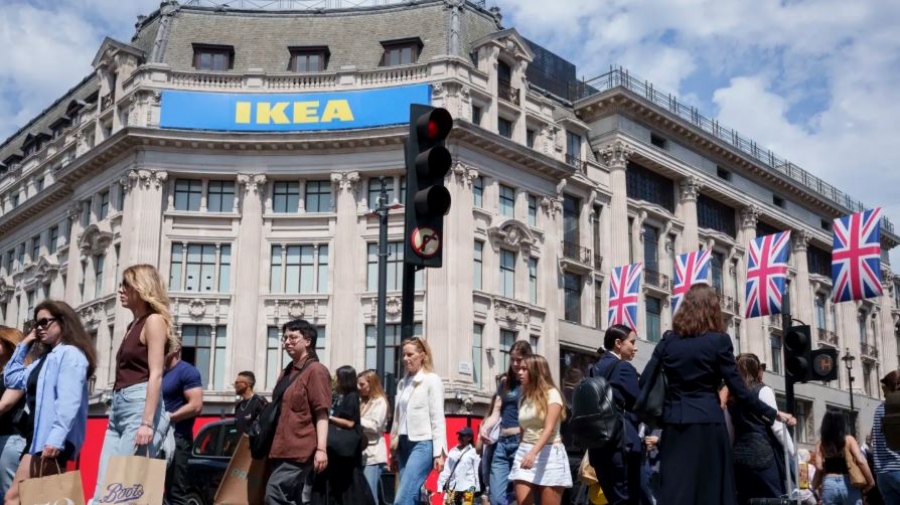 Καταιγίδα στη βρετανική οικονομία - Κατρακυλούν οι λιανικές πωλήσεις