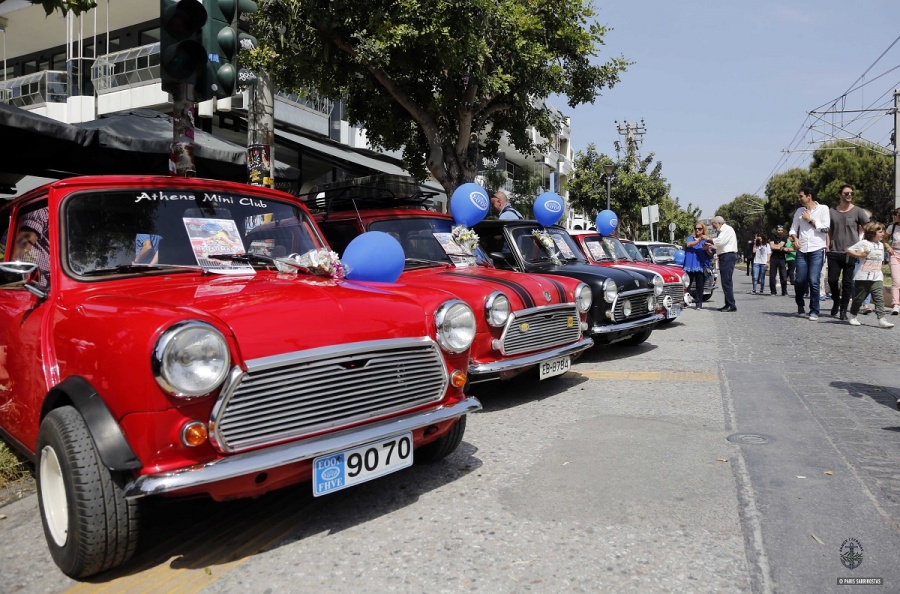 Πρωτομαγιά με οχήματα εποχής στη Γλυφάδα