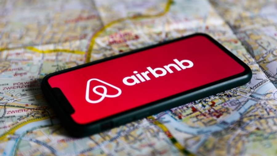 Ισχυρούς ρυθμούς ανάκαμψης καταγράφει η Airbnb στην Ελλάδα