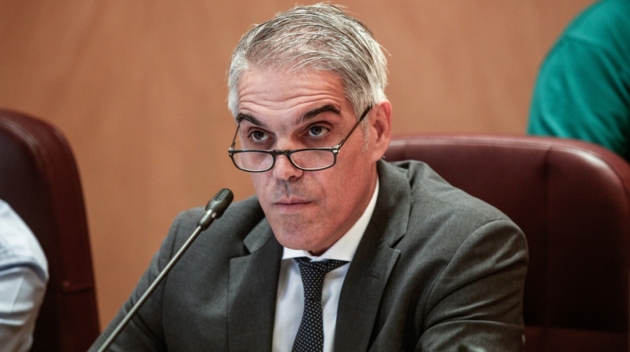 Ξεπερασμένος παραγοντίσκος ο Τεντόμας, έρχεται εισαγγελέας – Θέλει να κατέβει για δήμαρχος, πουλάει Μπακογιάννη