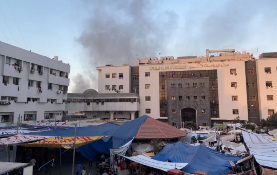 Σφαγή στη Γάζα: Πολεμική ζώνη τα νοσοκομεία, εκτός λειτουργίας το Al Shifa, ανοίγουν ομαδικούς τάφους