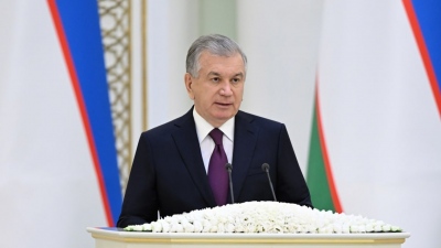 Ουζμπεκιστάν: Στις κάλπες οι πολίτες με τον απερχόμενο Mirziyoyev να εξασφαλίζει εύκολα τρίτη θητεία