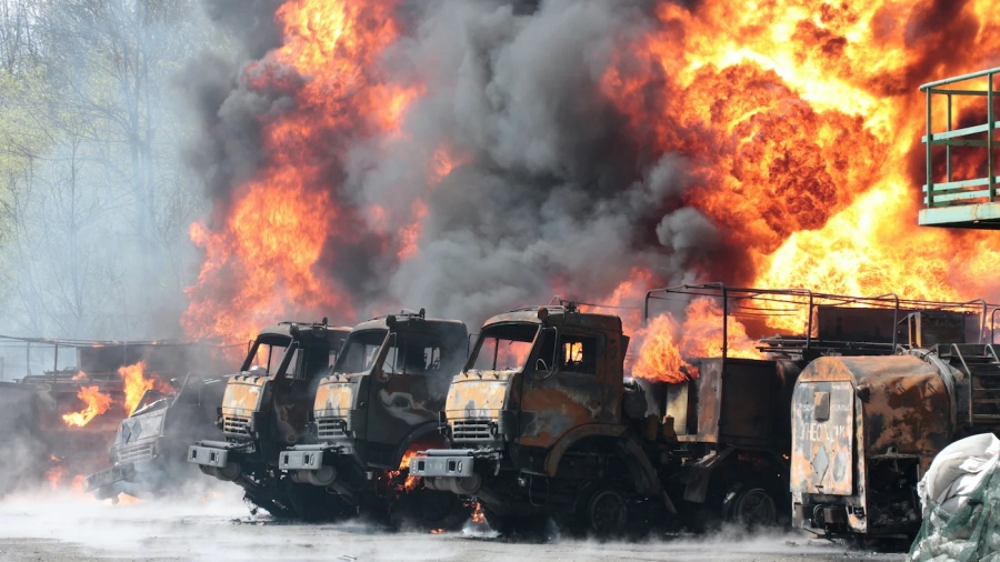 «Οι πόλεις του Donbass θα καταρρεύσουν σαν ντόμινο» - Πολεμικός ανταποκριτής αναλύει τη ρωσική προέλαση στο ανατολικό μέτωπο