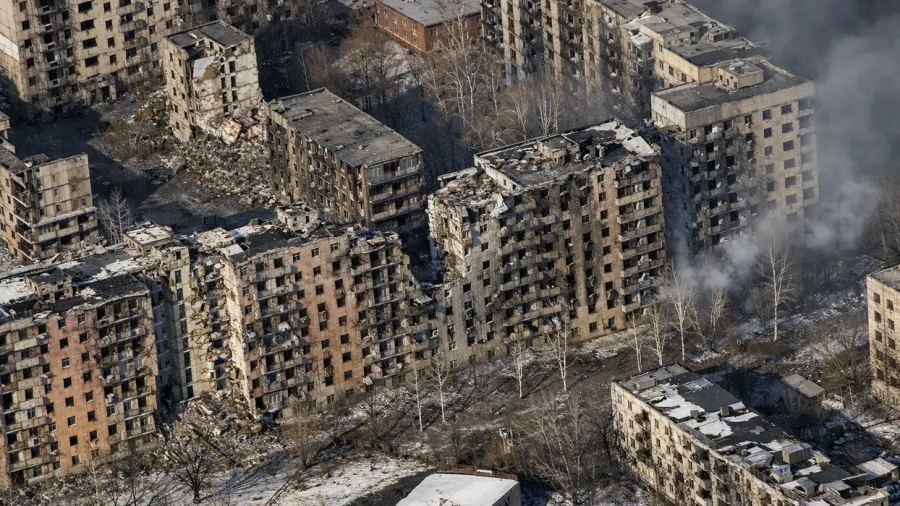 Κόλαση στην Kostyantynivka - Οι Ρώσοι ισοπεδώνουν οχυρωμένες ουκρανικές θέσεις με FAB-3000 (vid)