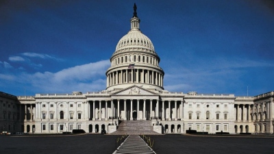 ΗΠΑ: Γλιτώνει στο παρά πέντε το shutdown η κυβέρνηση – Συμφωνία για σχέδιο δαπανών 1,2 τρισ. δολαρίων