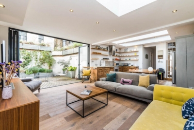 Ευρωπαϊκές πόλεις κατά βραχυπρόθεσμων ενοικιάσεων και υπερτουρισμού