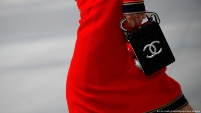 Πέντε Σοφοί: Φορολογήστε τους πλούσιους!