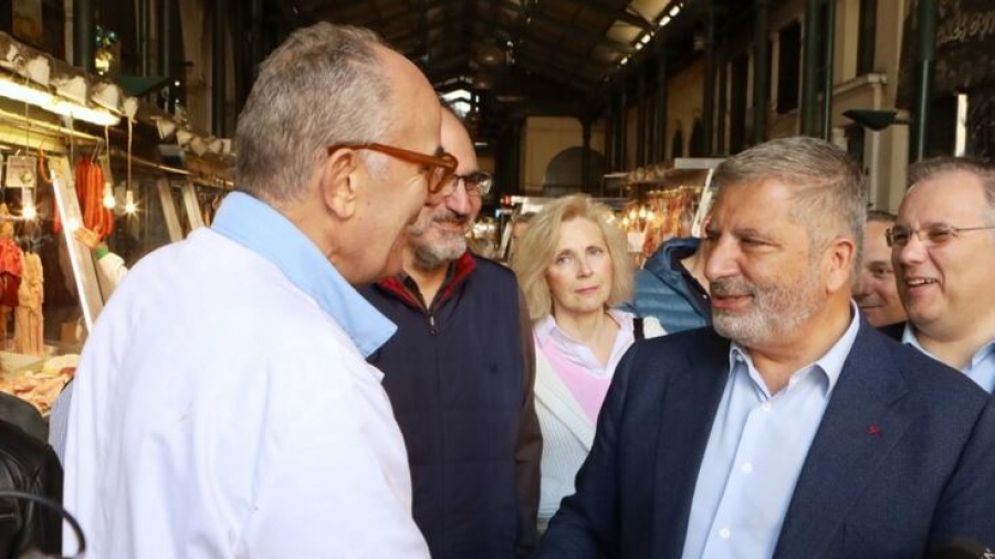 Στη Βαρβάκειο Αγορά ο Πατούλης: Εστιάζουμε στους καθημερινούς ελέγχους με στόχο την εύρυθμη λειτουργία της αγοράς