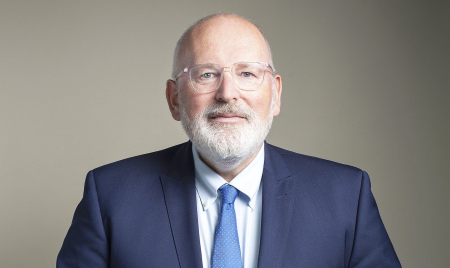 Timmermans: Ενότητα για να νικήσουμε τις δεξιές πολιτικές – Για να δημιουργήσουμε μια Ευρώπη με κοινωνικές αρχές και συνοχή